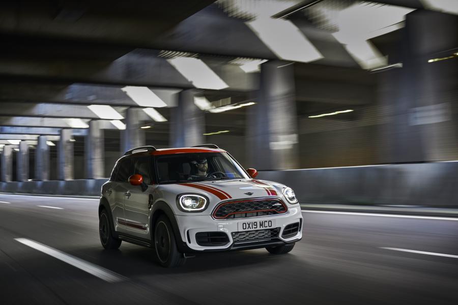  Mini John Cooper Works Countryman 2019 года  (WW) (фото 1 из 13)